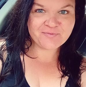 Meet your Posher, Celeste